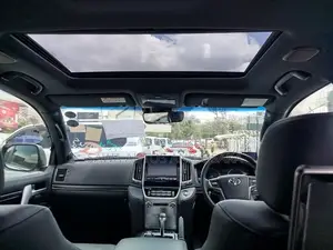 Toyota Land Cruiser 2019 White