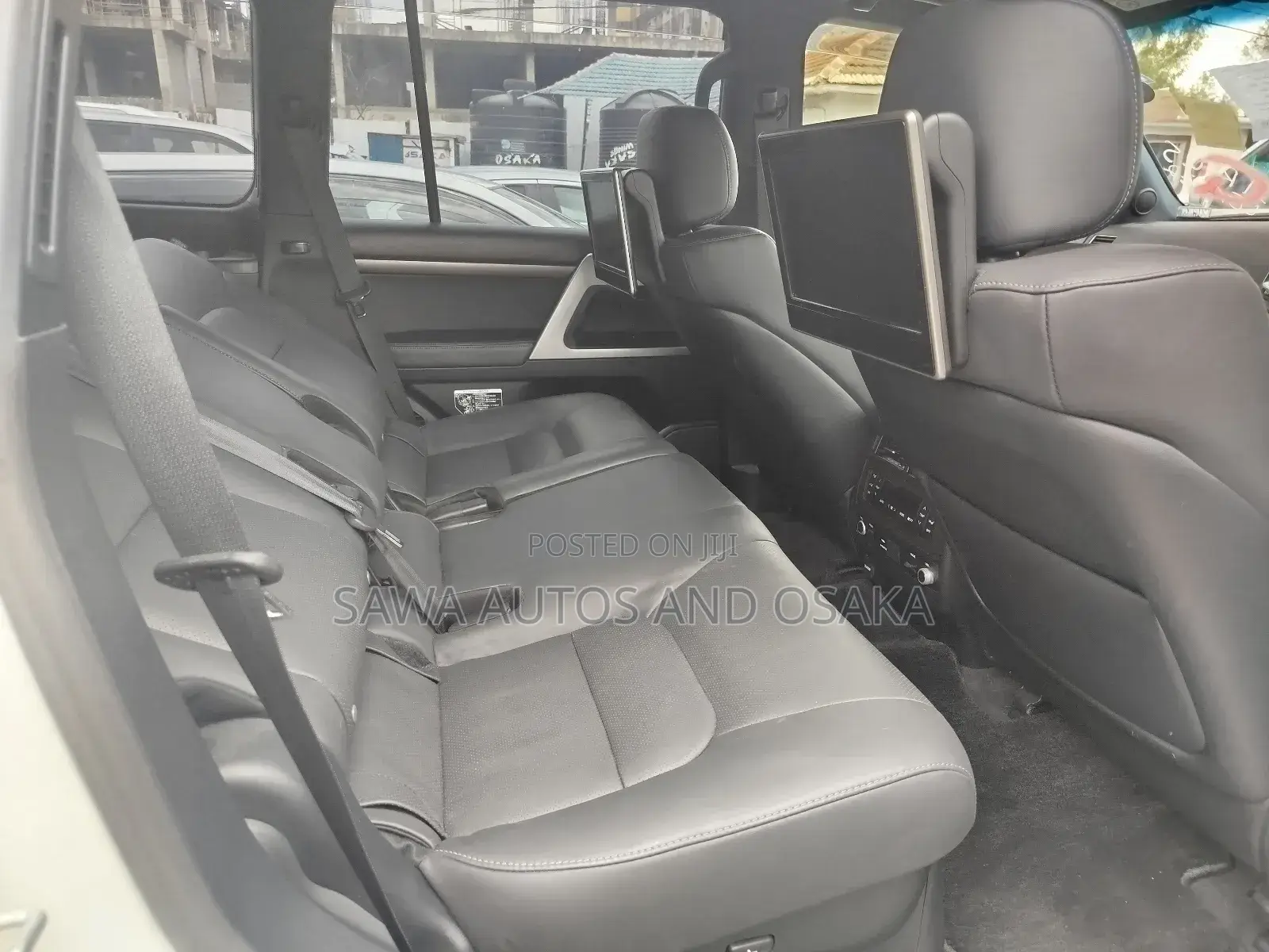 Toyota Land Cruiser 2019 White