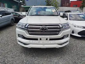 Toyota Land Cruiser 2019 White