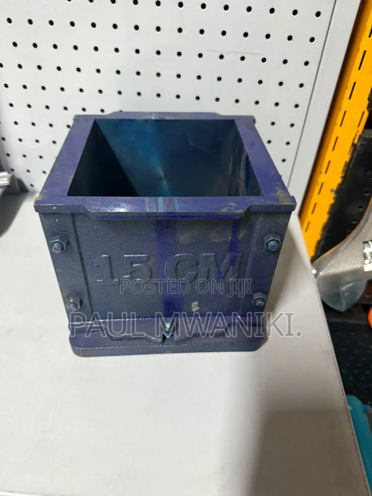 15cm Concrete Cube Mould – Cast Iron Construction