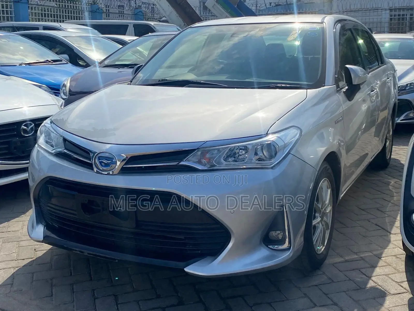 Toyota Axio 2018 Silver