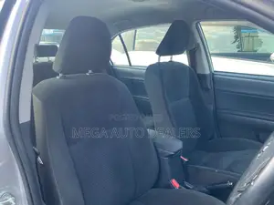 Toyota Axio 2018 Silver