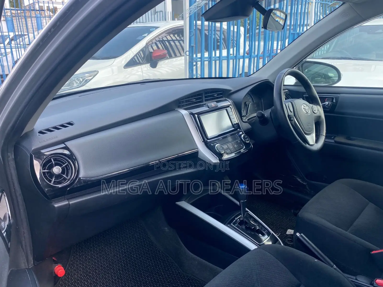 Toyota Axio 2018 Silver