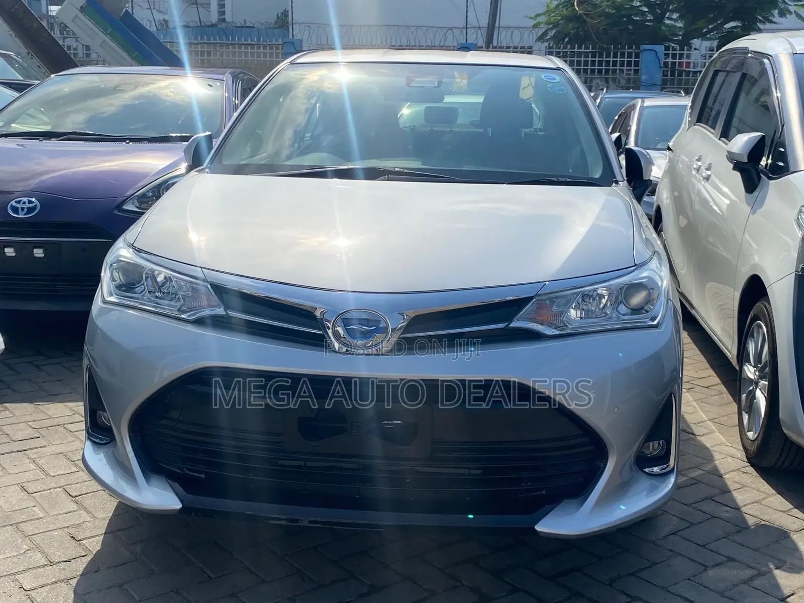 Toyota Axio 2018 Silver