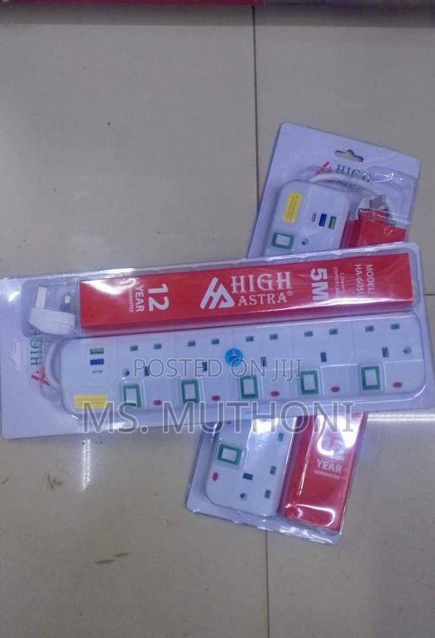 High Astra 6-Way Extension Socket, Model Ha-605u.
