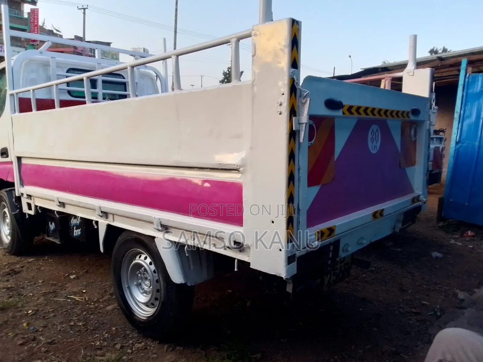 Toyota Dyna:Kcb-Manual Diesel