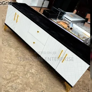 5.5fts Executive Tv Stand With Marble Lining With Shelf 