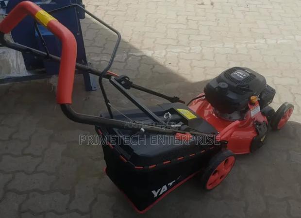 Primetech Petrol Powered Lawn Mower (Primetech)