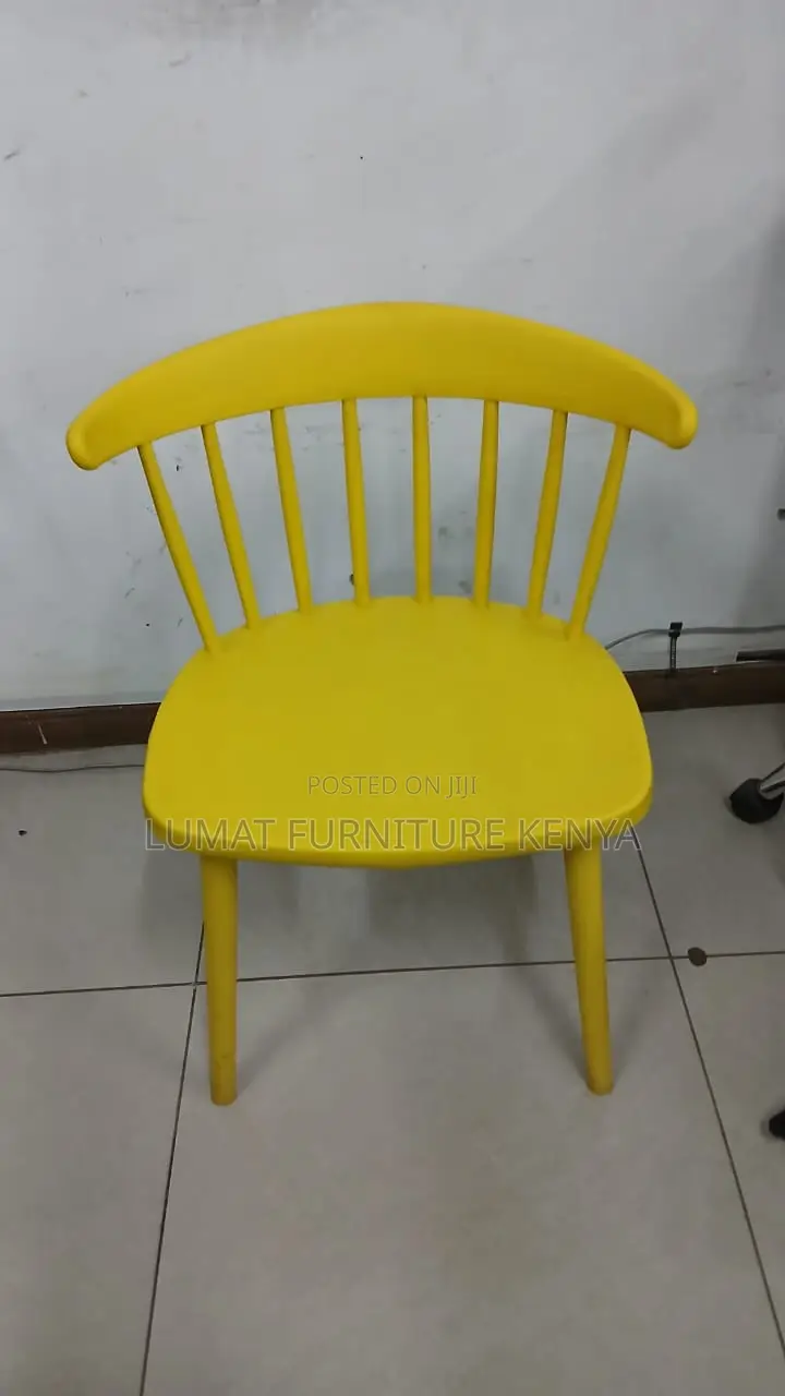 Modern Strong Plastic Home/Office Chair