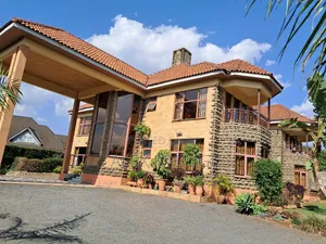 6bdrm House in Muthaiga North for sale