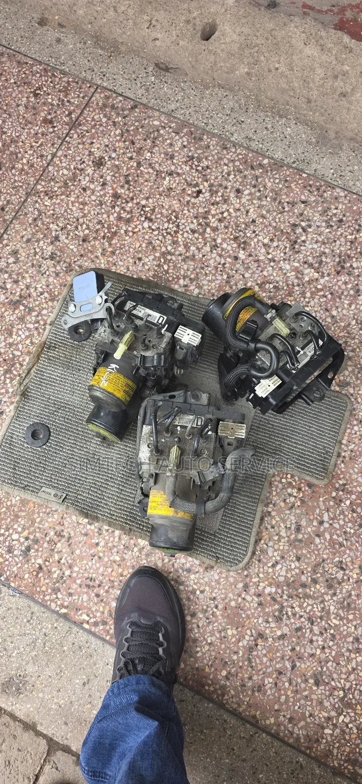 Lexus Rx400h Brake Actuator Letter D