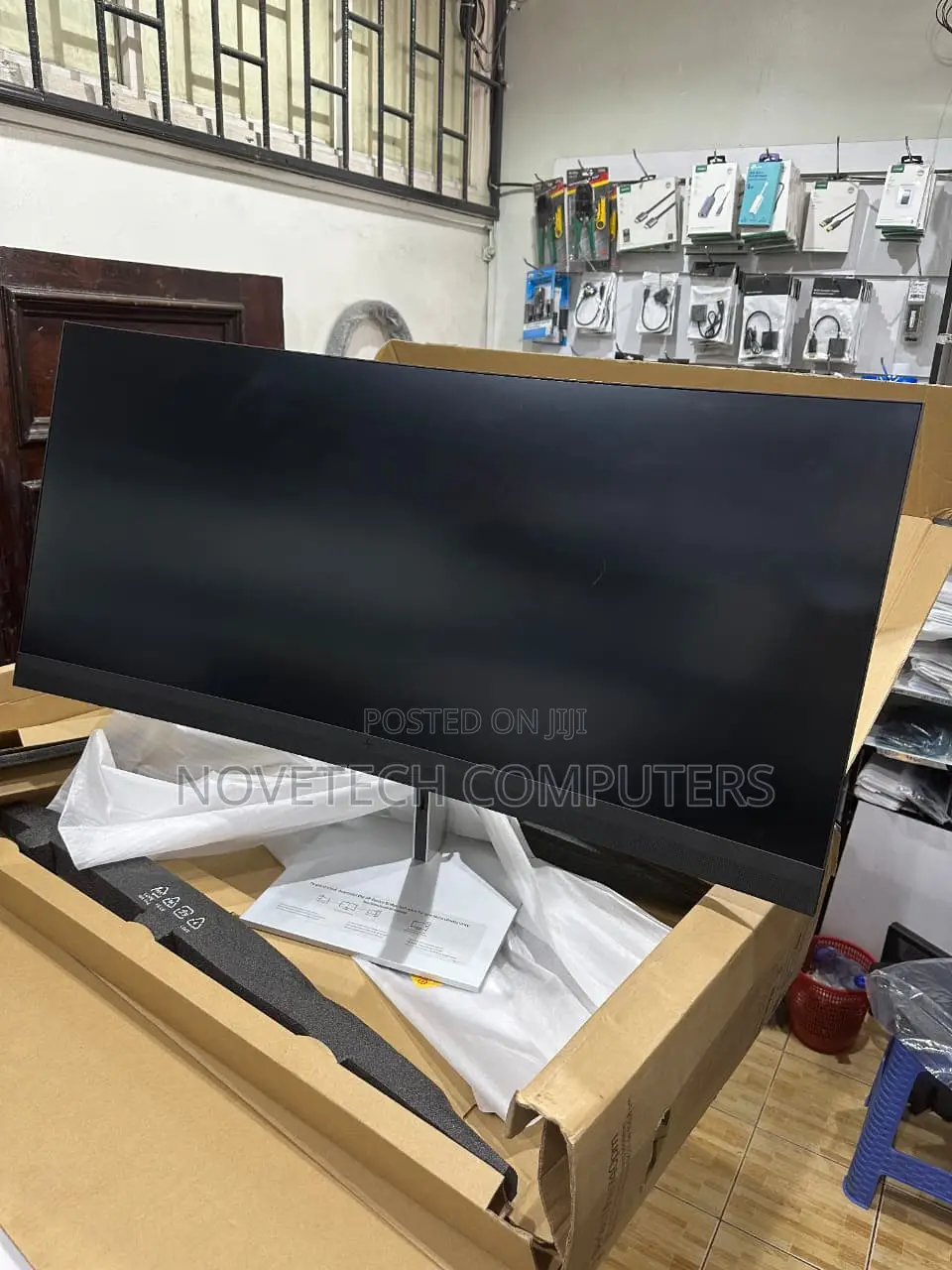 Hp Series 7 Pro 40-Inch 5k2k Curved Conferencing Monitor (740pm)
