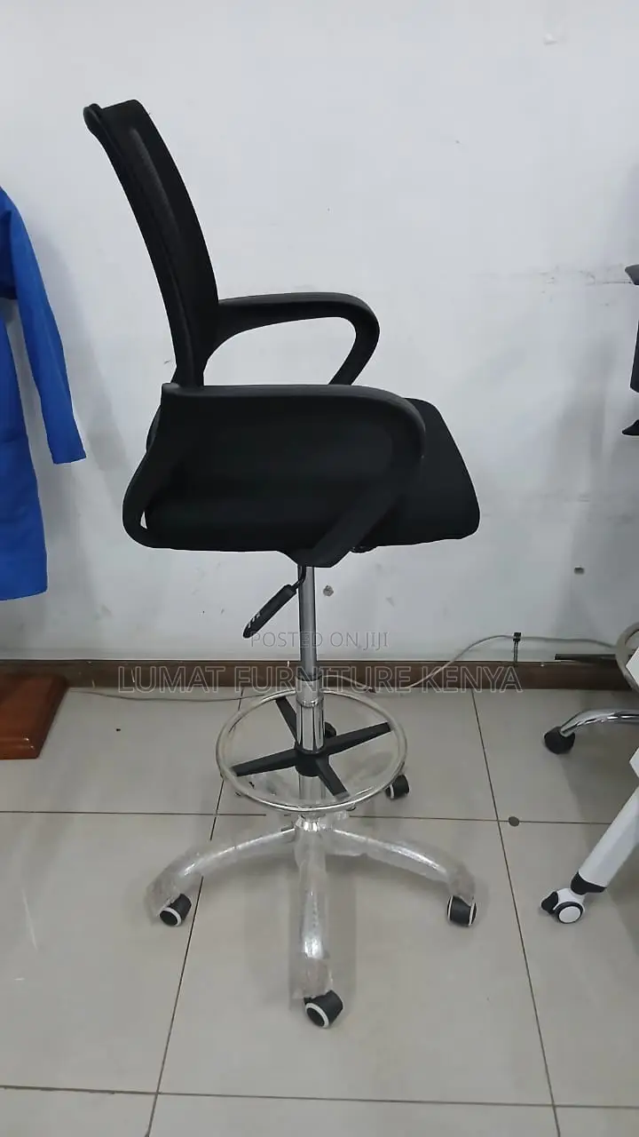 Mesh Adjustable High Counter Cashier/Office Seat