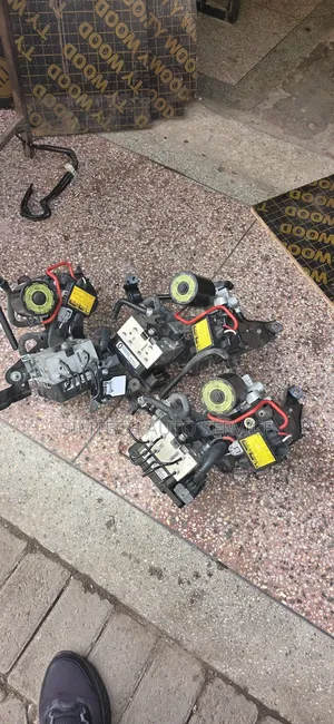 Lexus Rx450h Brake Actuator Letter O