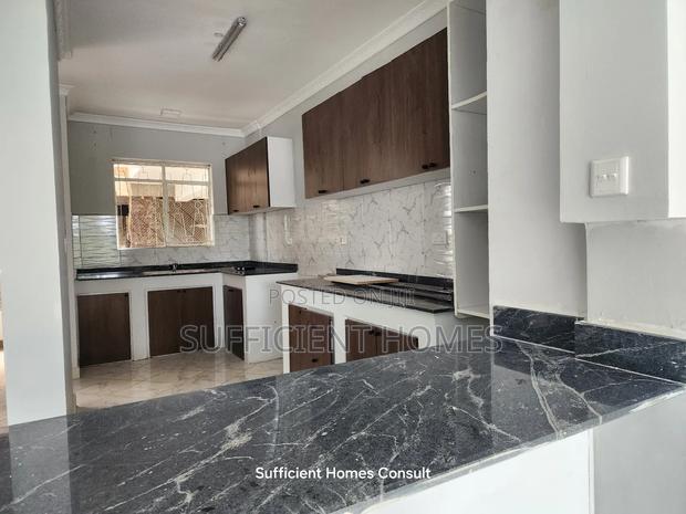 3bdrm Apartment in Ruaka for rent - main view