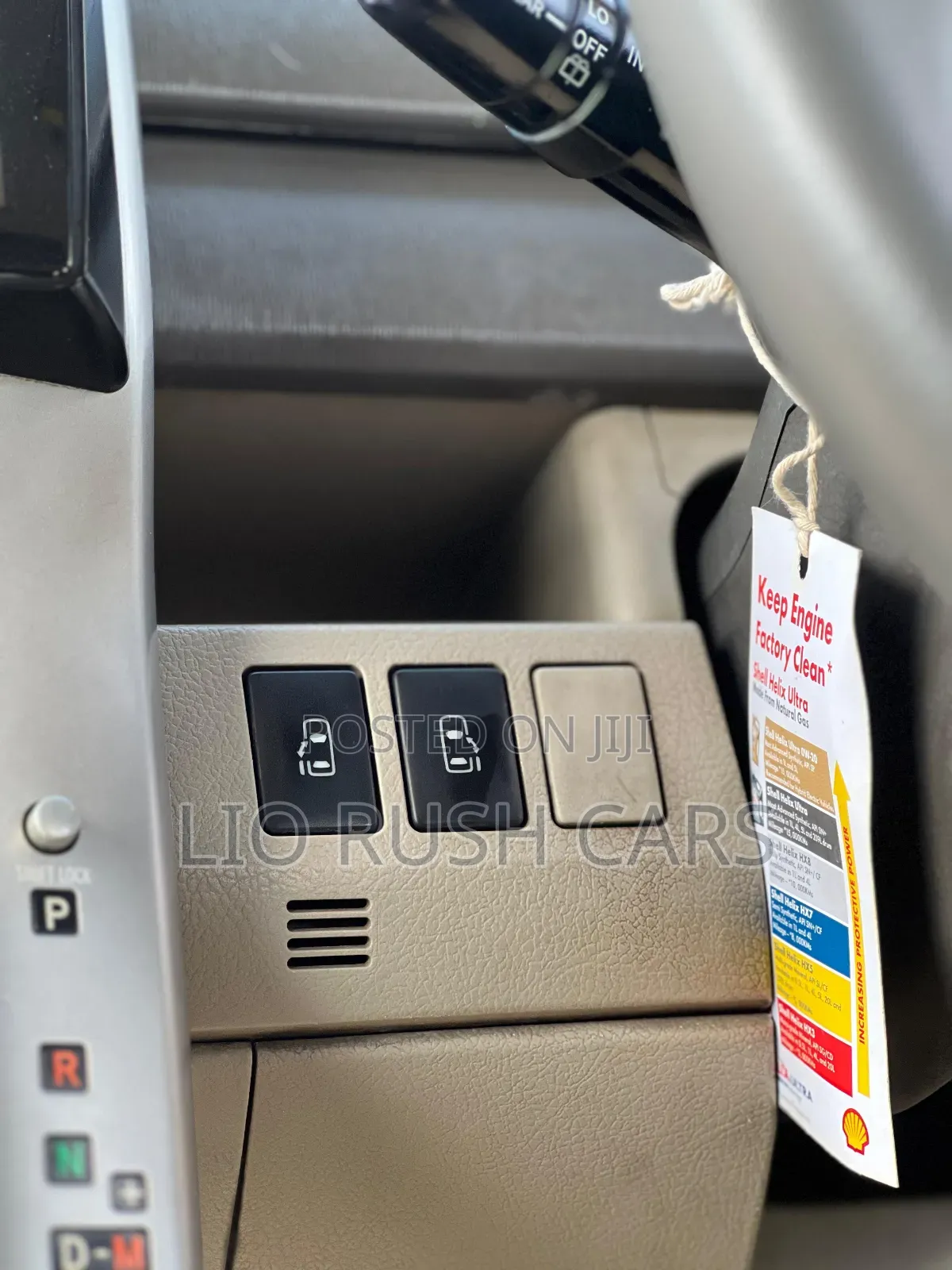 Toyota Noah 2012 White