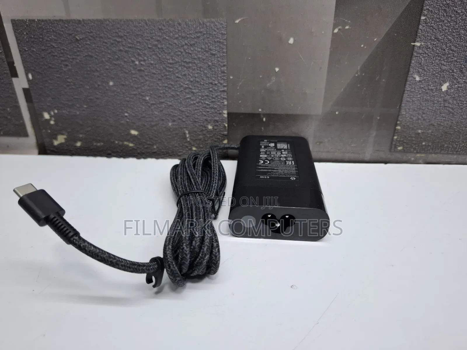 Original Usb-c Charger 65 Watts Rounded For Elitebook X360