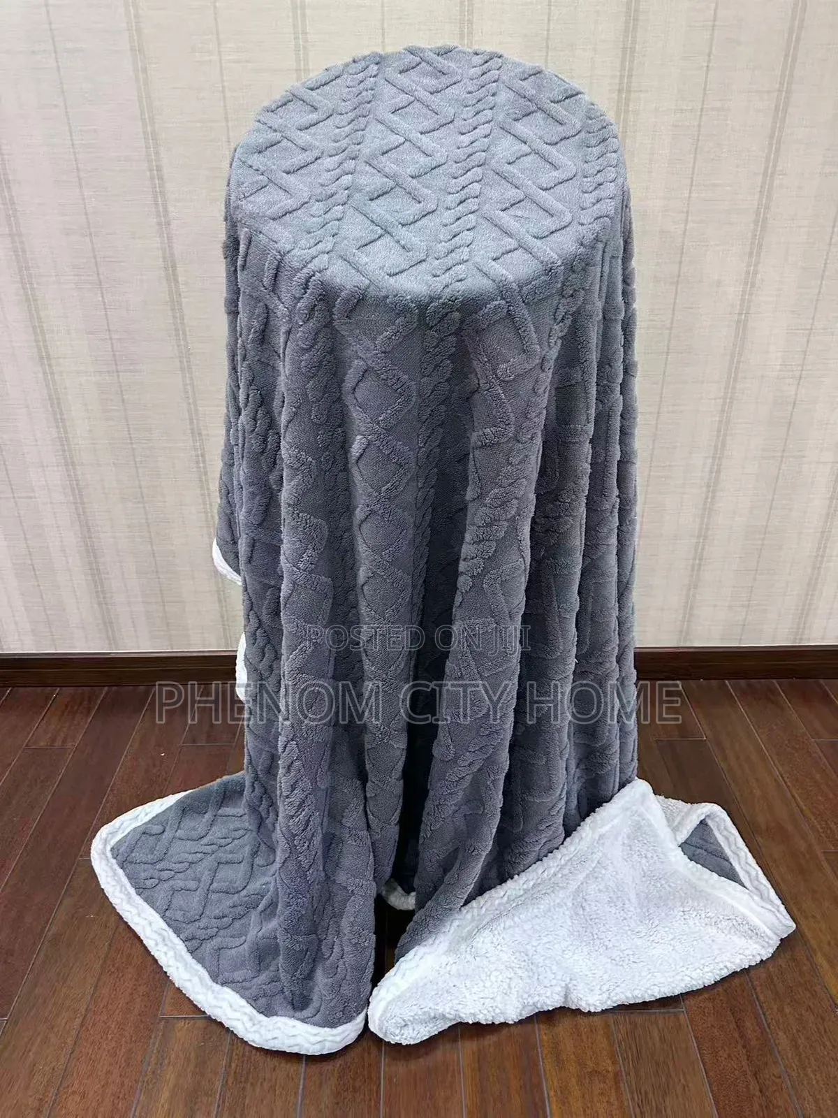 Premium Quality Warm Fleece Blankets