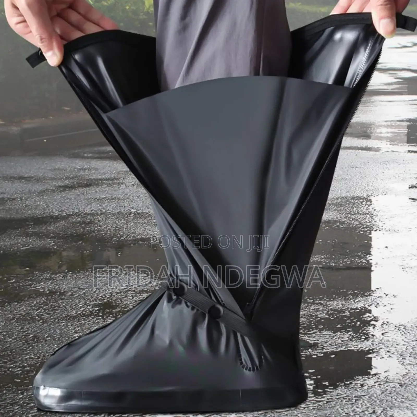 *Waterproof Shoes Cover / Rain Boots*