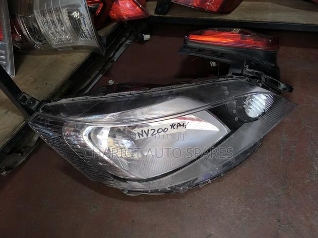 Nv200 Ex Japan Non Xenon Headlights - thumbnail 2