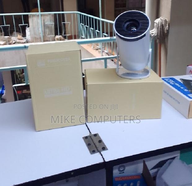 1080p Hd Android Led Projector With Stand and Speaker - thumbnail 2