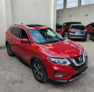 Nissan X-Trail 2.0 Petrol AWD 2019 Red