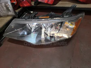 Mitsubishi Outlander 2010 Xenon Ex Japan  Headlights