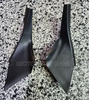 Toyota Prado Fj 150 Windscreen Finisher