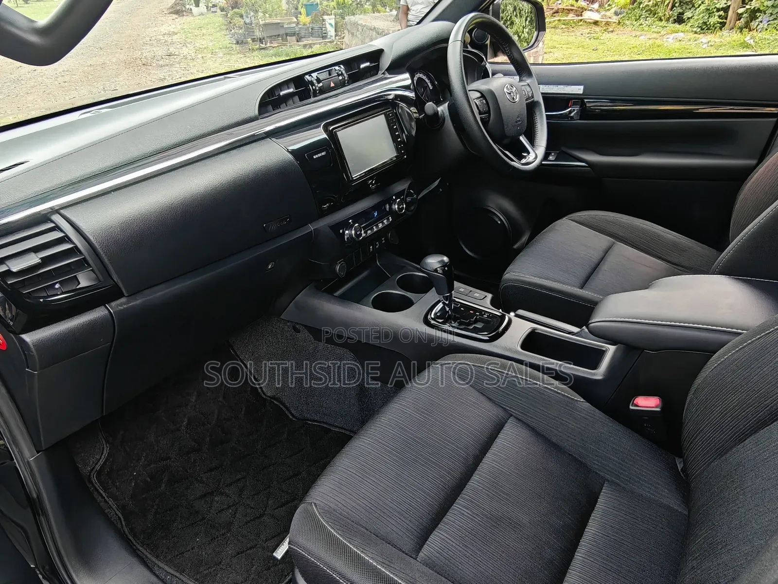 Toyota Hilux Revo Double Cab Deisel 2.4 AWD 2019 Black