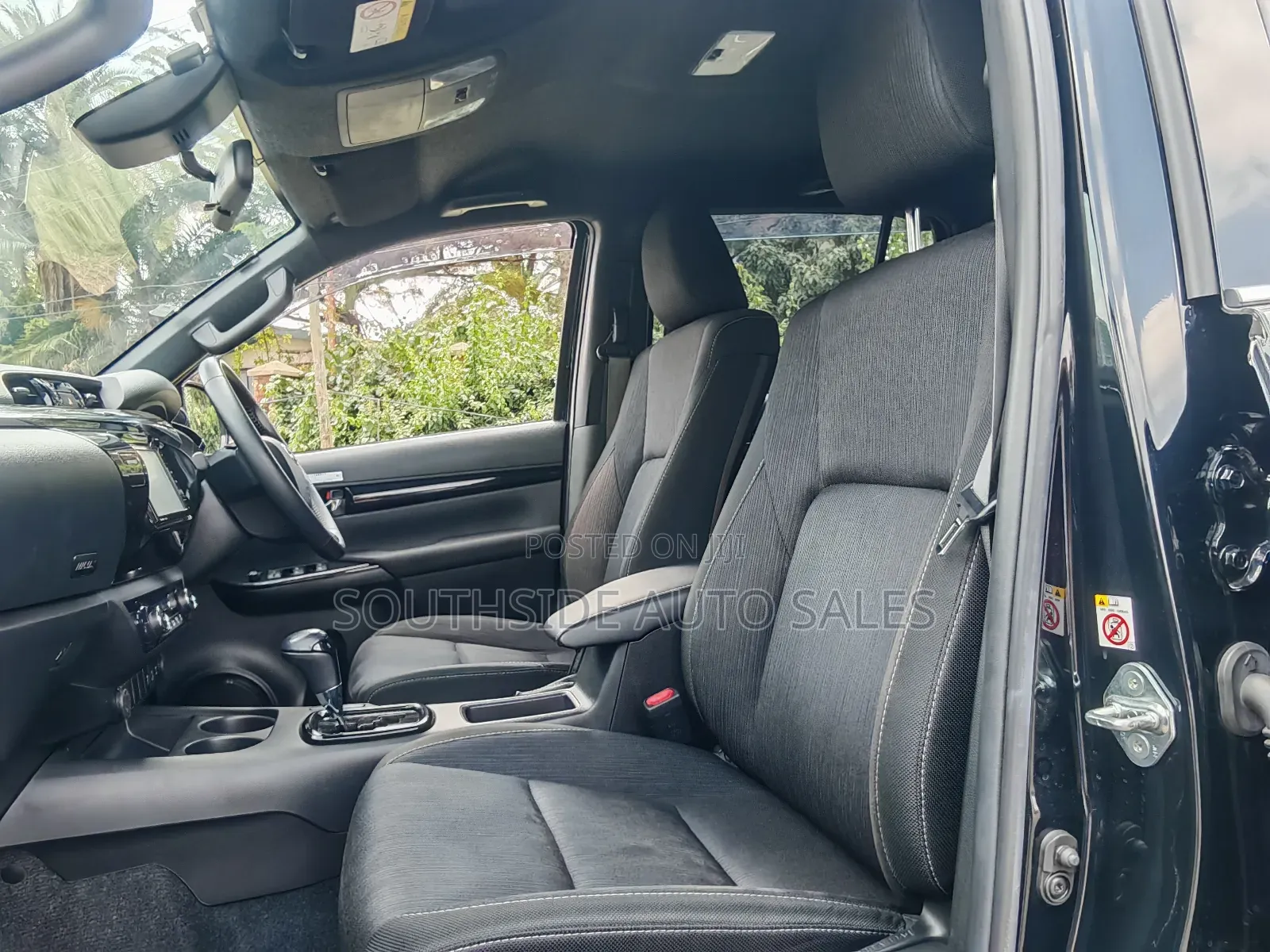 Toyota Hilux Revo Double Cab Deisel 2.4 AWD 2019 Black