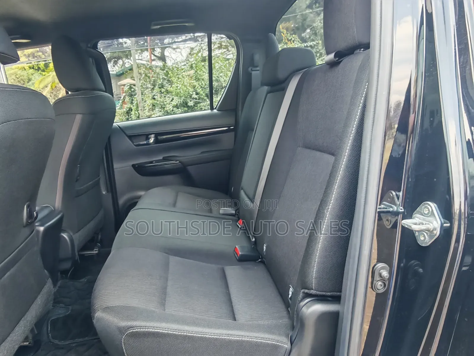 Toyota Hilux Revo Double Cab Deisel 2.4 AWD 2019 Black