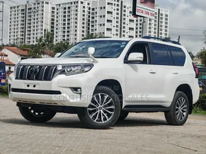 Toyota Land Cruiser Prado 2.7 2018 White