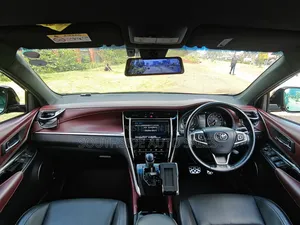 Toyota Harrier 2.0 2018 Purple