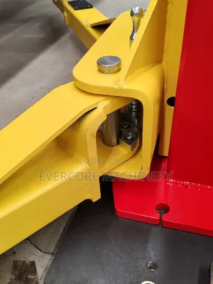 Two Post Carlift Machine 4000kg Fully Electric.