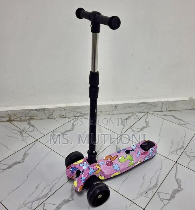 Age 3-12 Kids Adjustable Scooter With Light - thumbnail 5