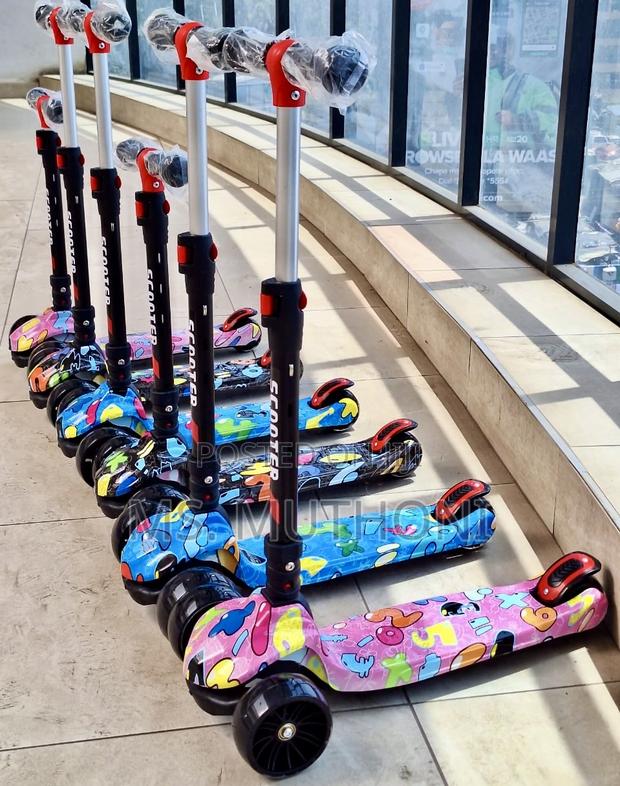 Age 3-12 Kids Adjustable Scooter With Light - main view