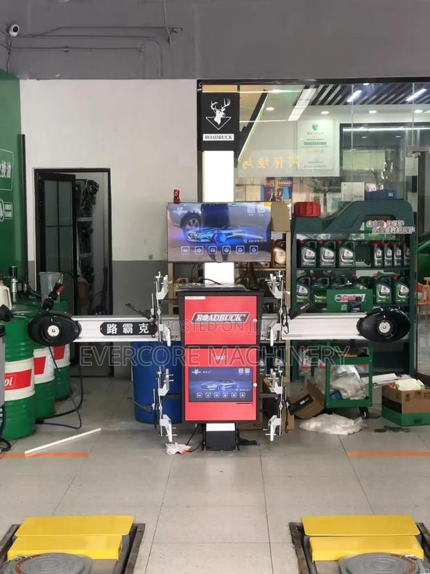 Commercial Wheel Alignment Machine Computerized. - main view