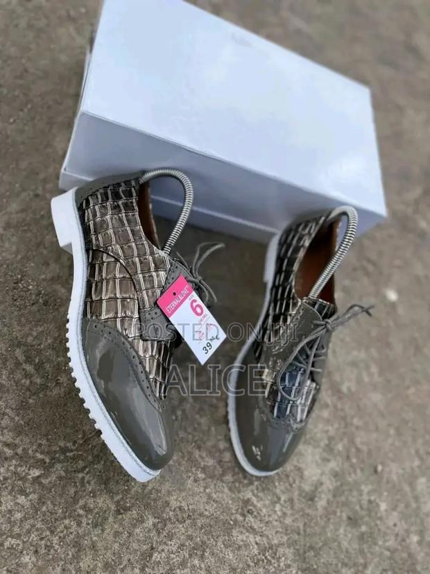 Classy Brogues - thumbnail 5