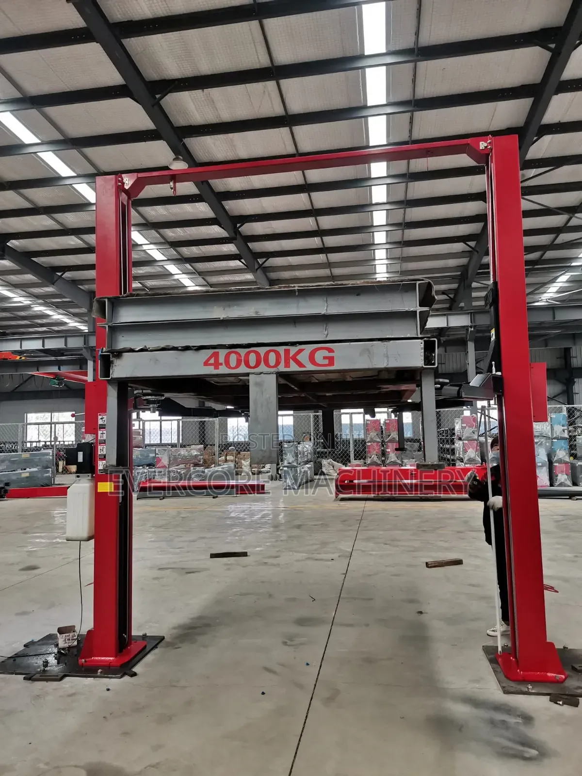 Commercial Sunshine Italy Two Post Carlift 4000kg.
