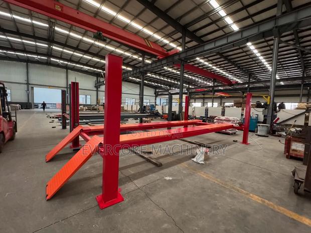 Commercial 4000kg 4t Four Post Carlift Machine. - thumbnail 3