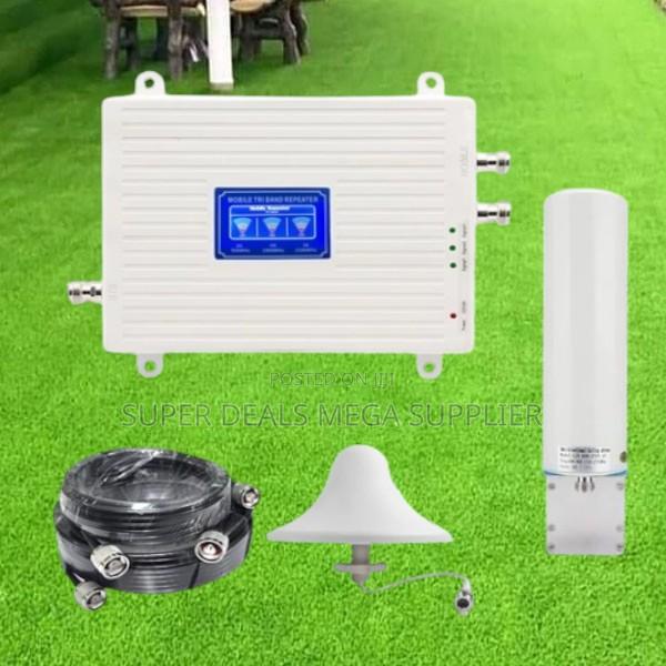 Triband 2g 3g 4g GSM Booster System Enhances Weak Mobile Signals