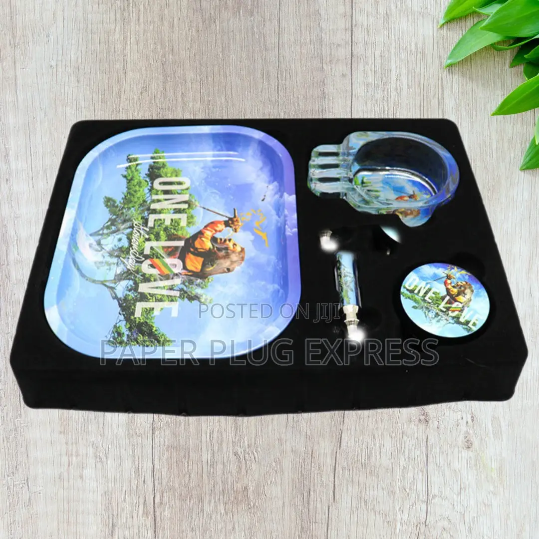 One Love Stoner Smoking Kit Gift Set - Number 4