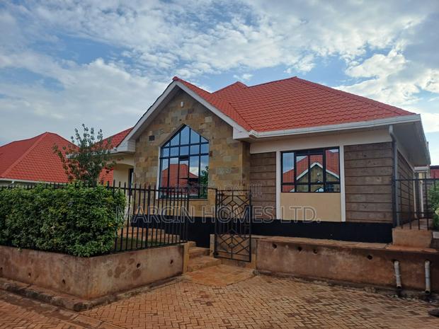 3bdrm Bungalow in Kenyatta Road / Theta for rent