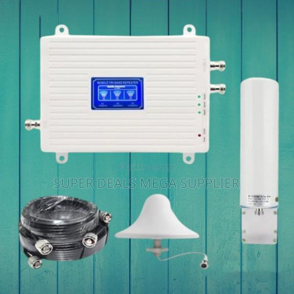 4g 3g 2g Triband GSM Signal Repeater With Omnidirectional Antenna