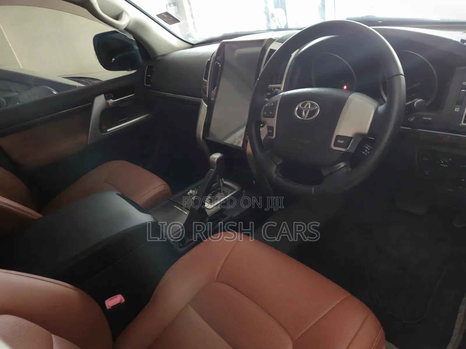 Toyota Land Cruiser 2013 White
