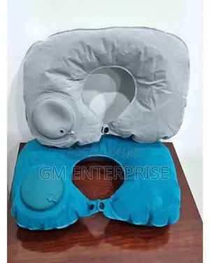 *Inflatable Travel Neck Pillow