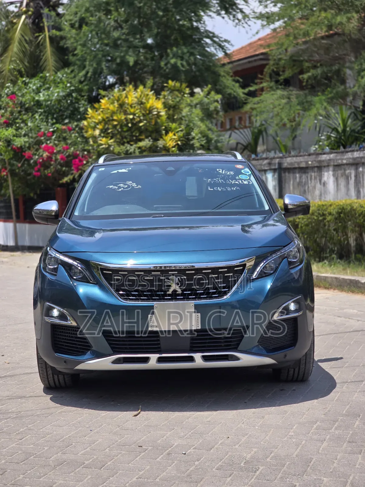 Peugeot 5008 2018 Blue