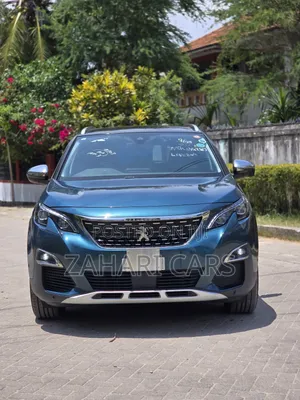 Peugeot 5008 2018 Blue