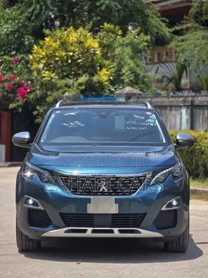 Peugeot 5008 2018 Blue