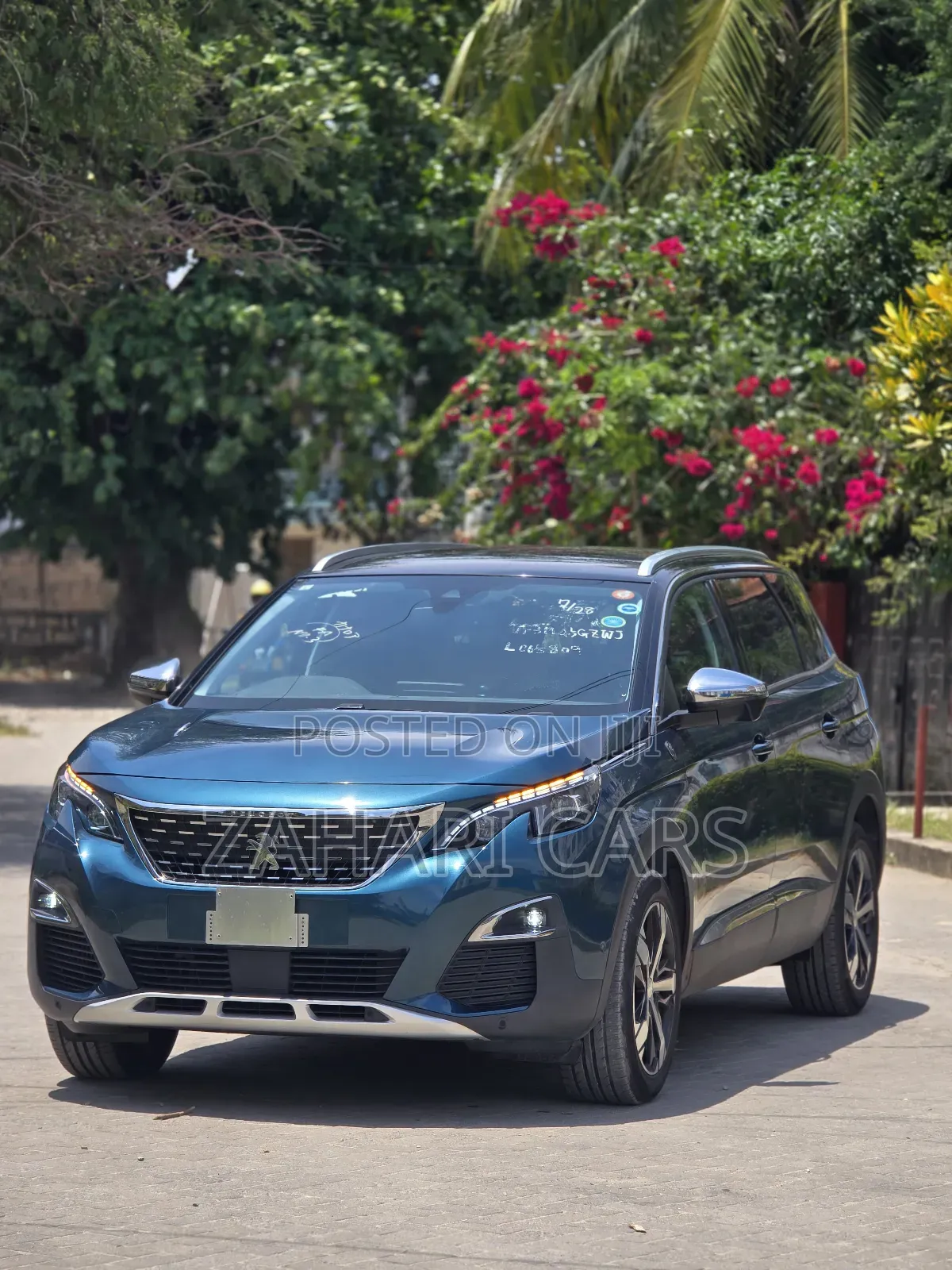 Peugeot 5008 2018 Blue